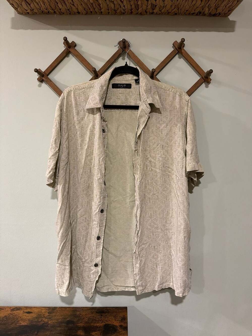 Axis LA Men's 100% Silk Short Sleeve Geometric Print Button Up Shirt